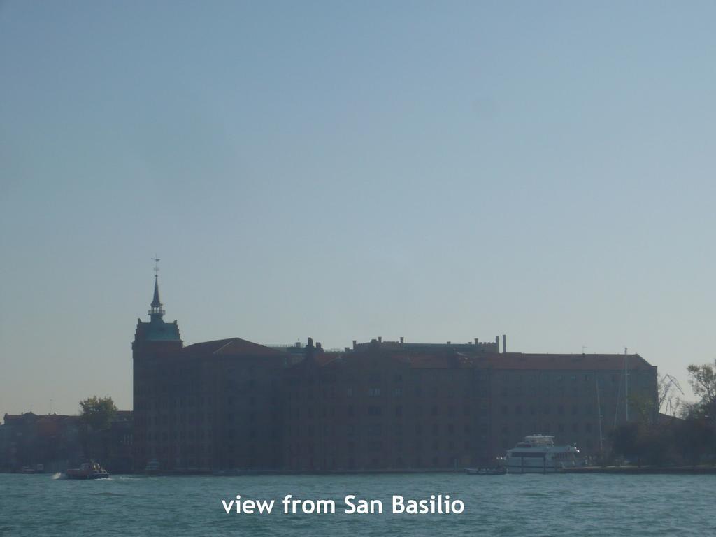 Cruise Harbor Next 4Pax, Mob Aircond, Wifi Appartement Venetië Buitenkant foto